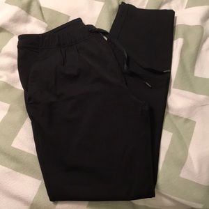 Lulu on the fly pant